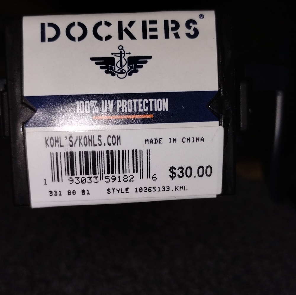 Men's Dockers® 65mm Navigator Rectangular Polarized Sunglasses - Picture 2 of 5